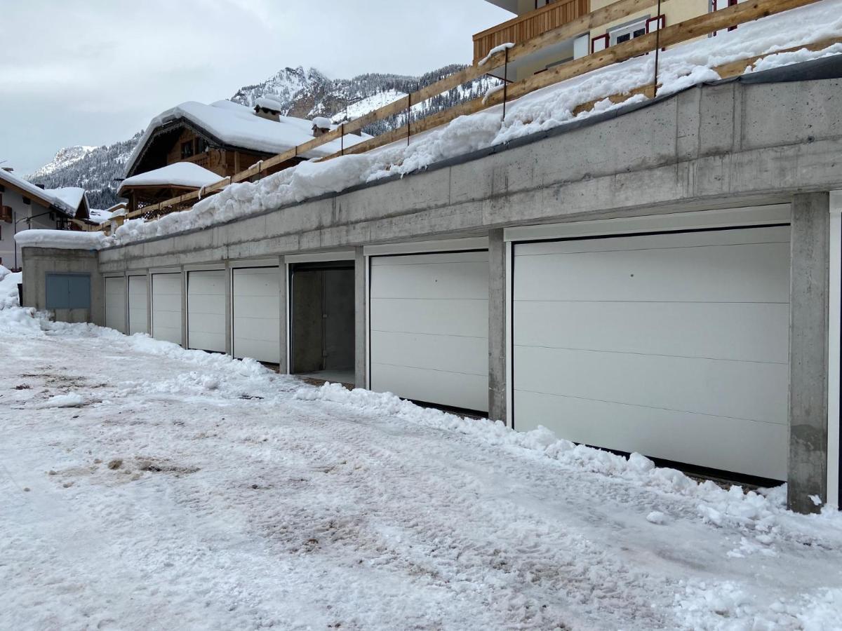 Appartamenti Ladina Campitello di Fassa Bagian luar foto