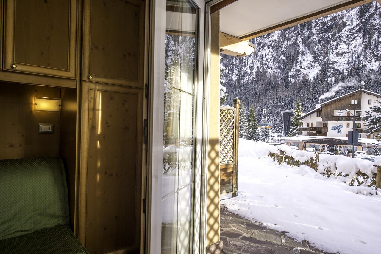 Appartamenti Ladina Campitello di Fassa Bagian luar foto