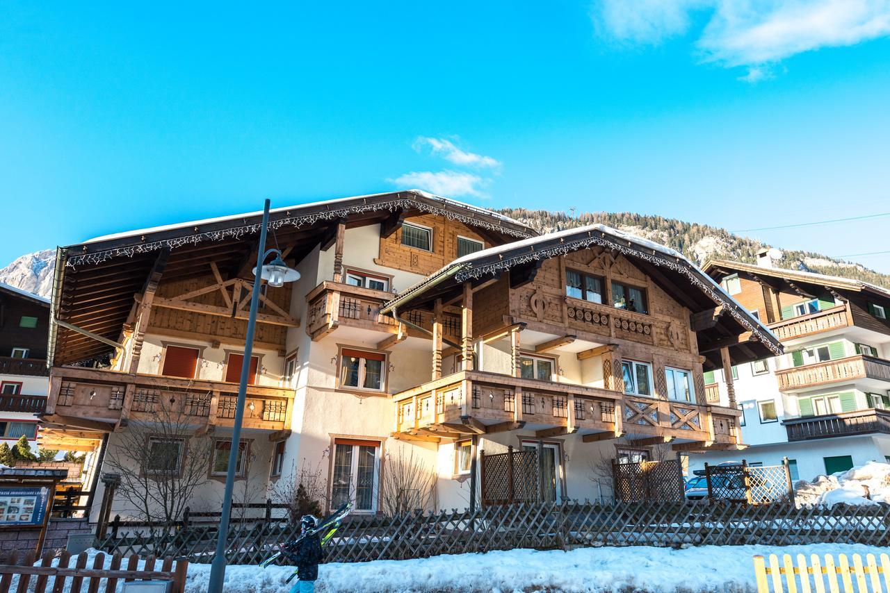 Appartamenti Ladina Campitello di Fassa Bagian luar foto
