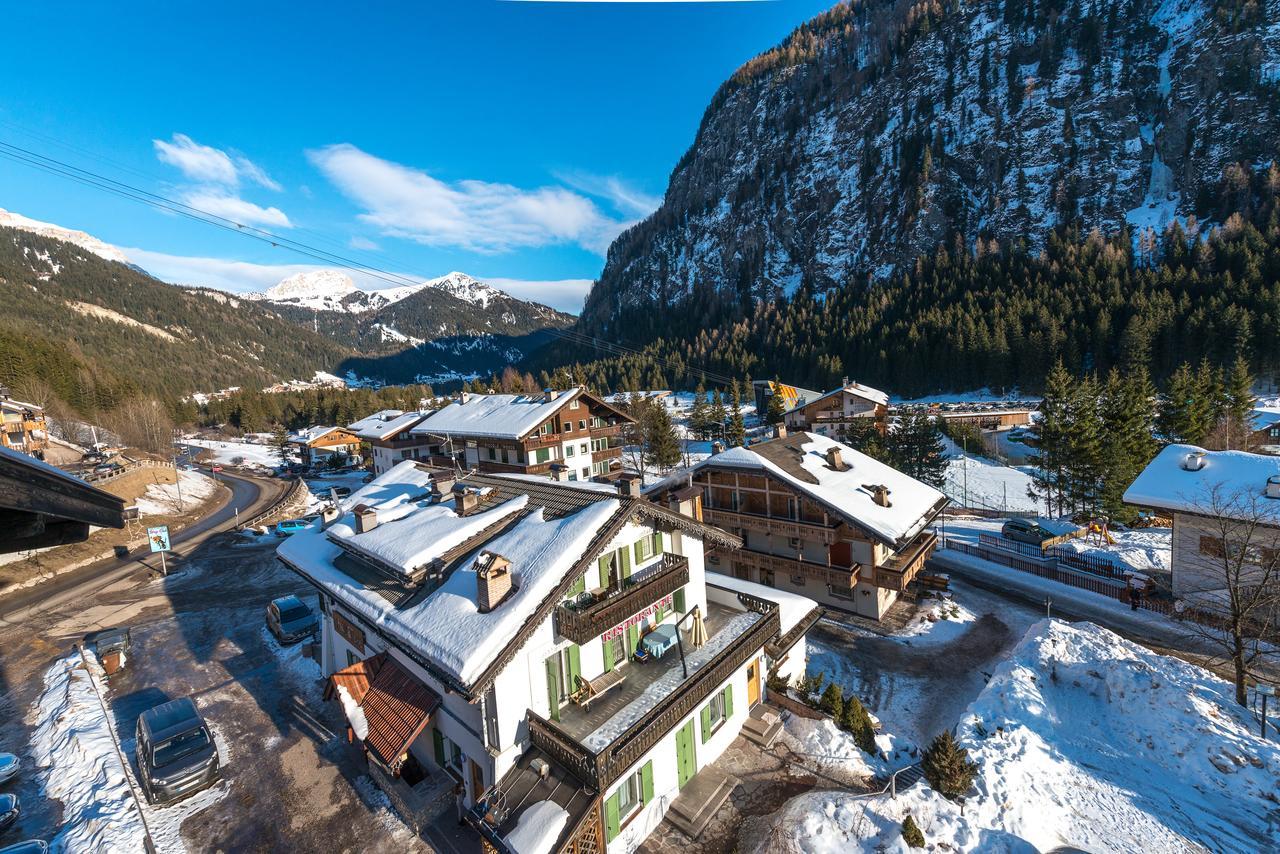 Appartamenti Ladina Campitello di Fassa Bagian luar foto